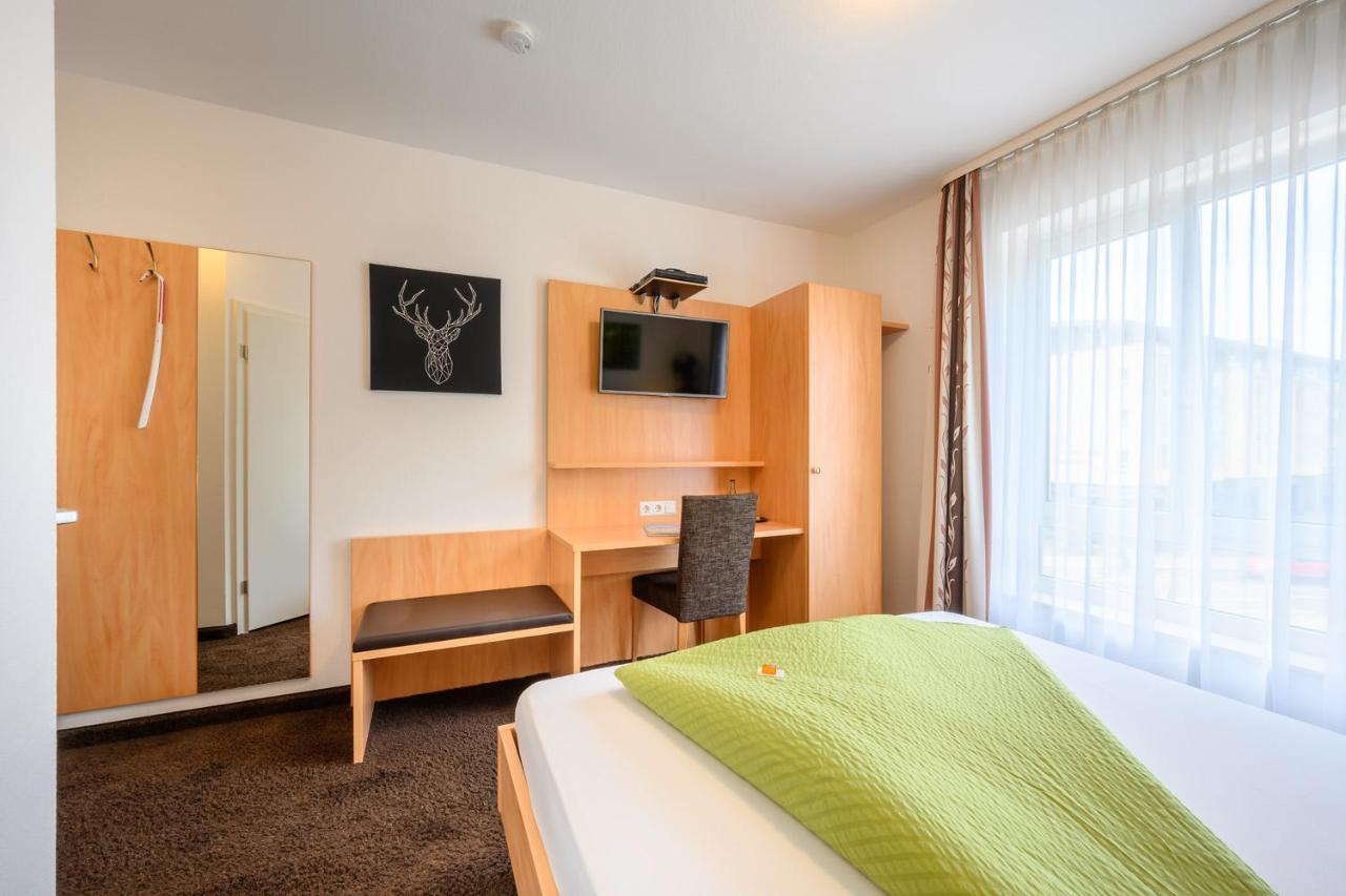 Hotel Goldener Hirsch Friedrichshafen Exterior foto